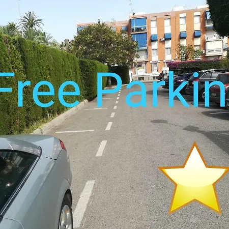 Playa 500m Y Centro Pueblo 600m, Piscina, 4 Clim, 2 Parkings