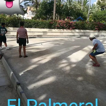 Playa 500m Y Centro Pueblo 600m, Piscina, 4 Clim, 2 Parkings