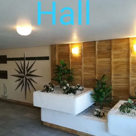Playa 500m Y Centro Pueblo 600m, Piscina, 4 Clim, 2 Parkings Apartment
